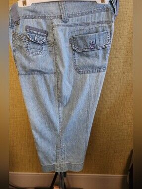 Light Blue Denim Jeans Capri Lightweigt Cotton Sz 14 Gloria